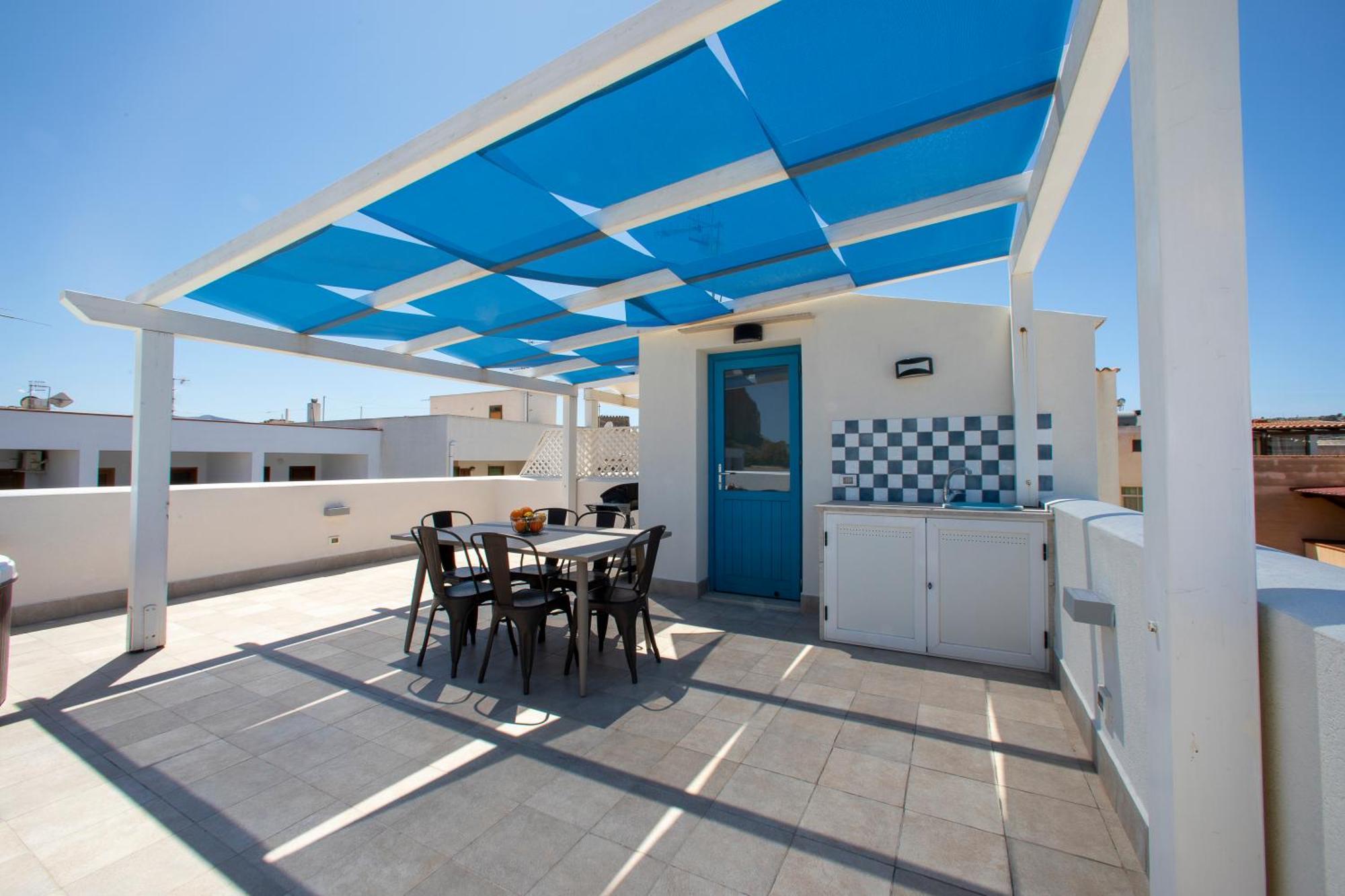 Itaca E Medea - Appartamenti Con Idromassaggio In Terrazza San Vito Lo Capo Exterior foto